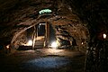 Rondleiding door de grotten van Hella — winterbeeld